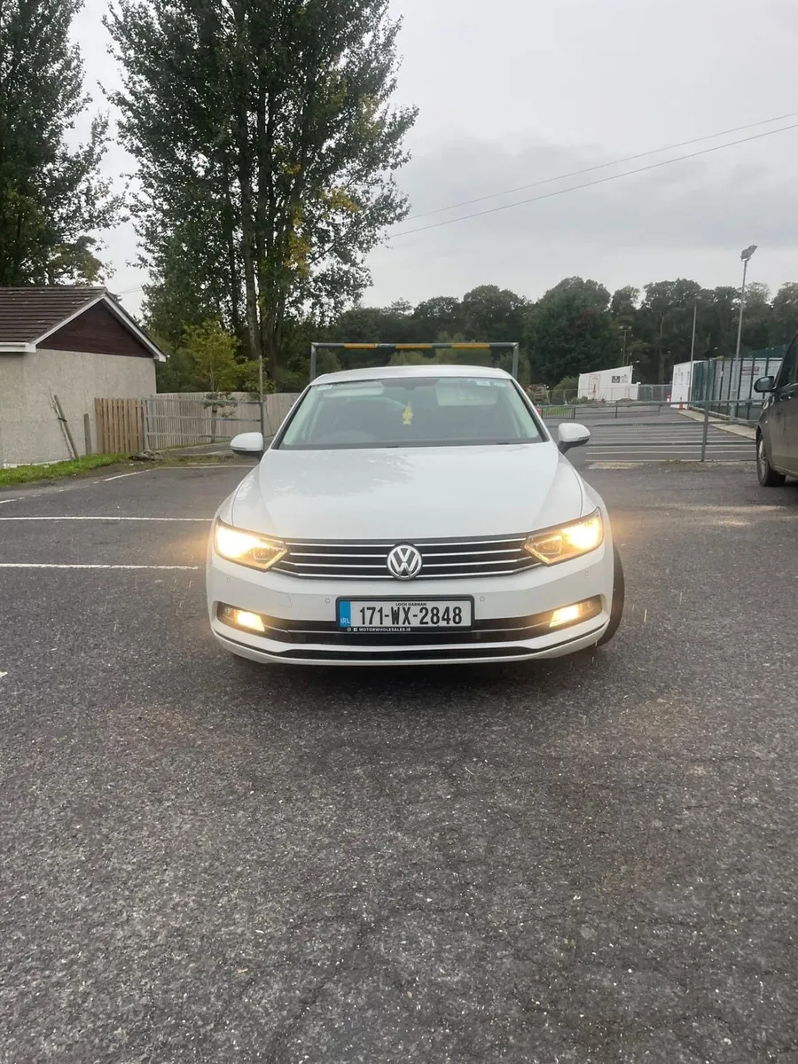 Car - Image 3