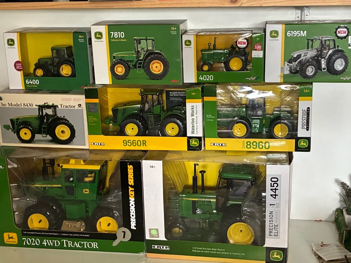 1:32 scale models - Image 1