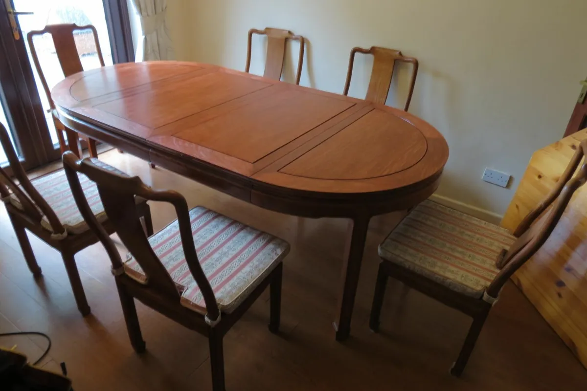 Dining table - Image 3