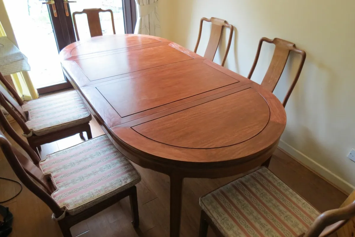 Dining table - Image 4