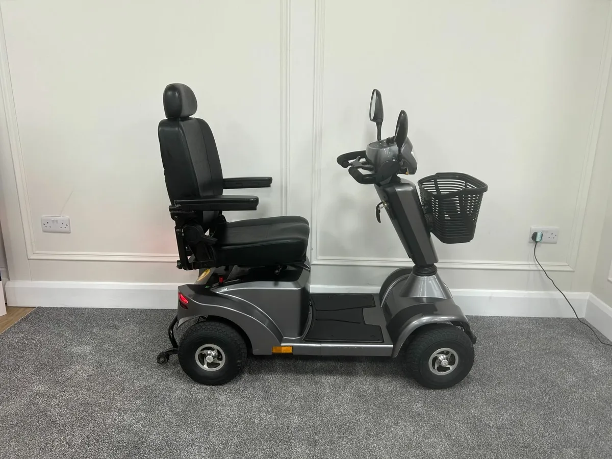 Pre-Owned Sterling S425 Mobility Scooter - Image 4