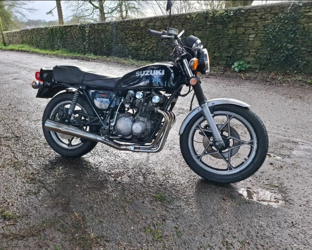 1979 Suzuki GS 550 E 17k miles - Image 2