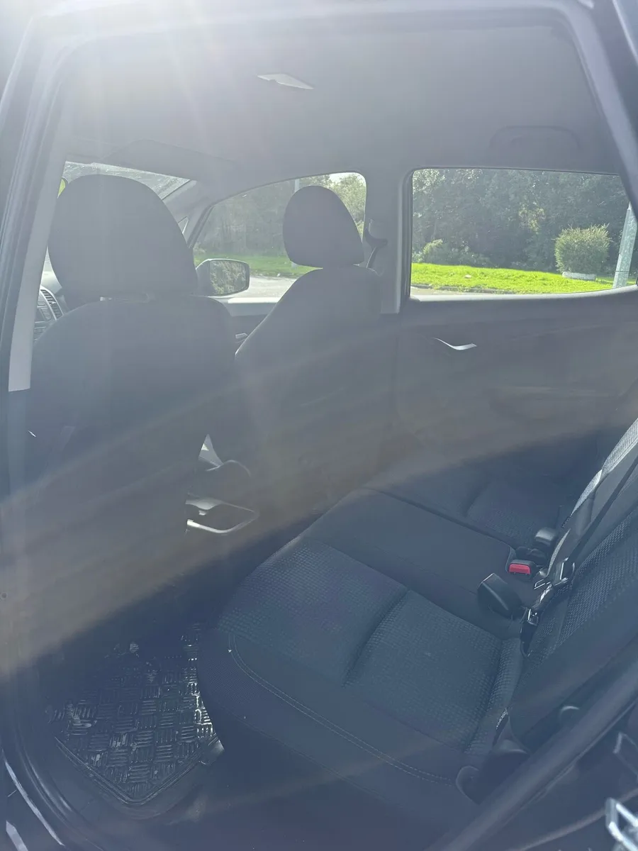 2012 Hyundai ix20 *Low Mileage* - Image 4