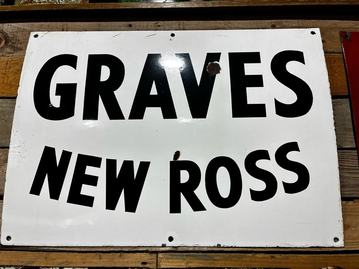 Graves Enamel signs - Image 1