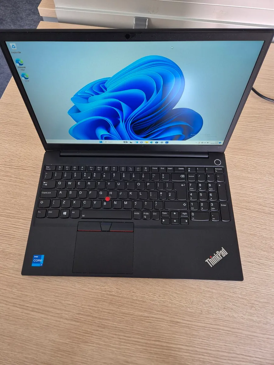 Lenovo ThinkPad - Image 1