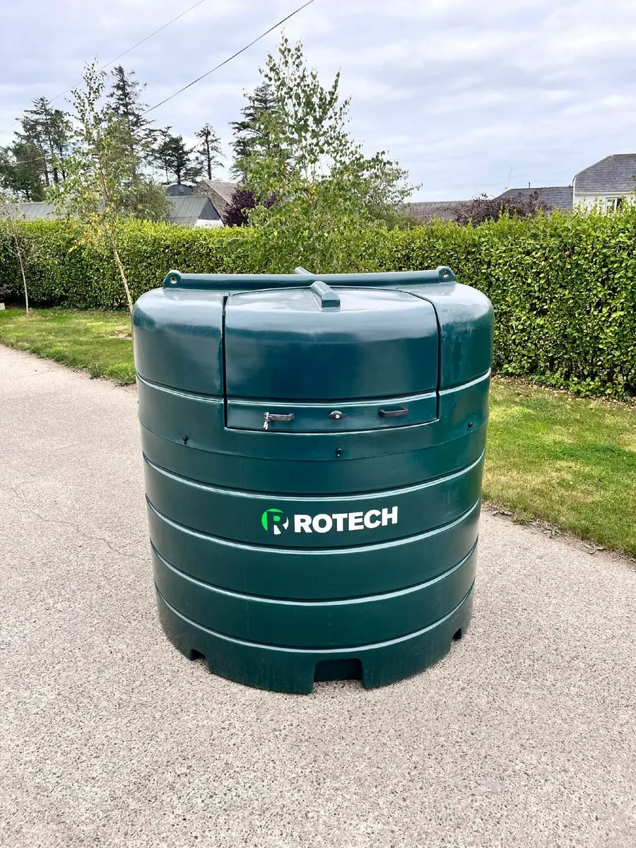 2500 Litre Bunded Diesel Tank - Image 4