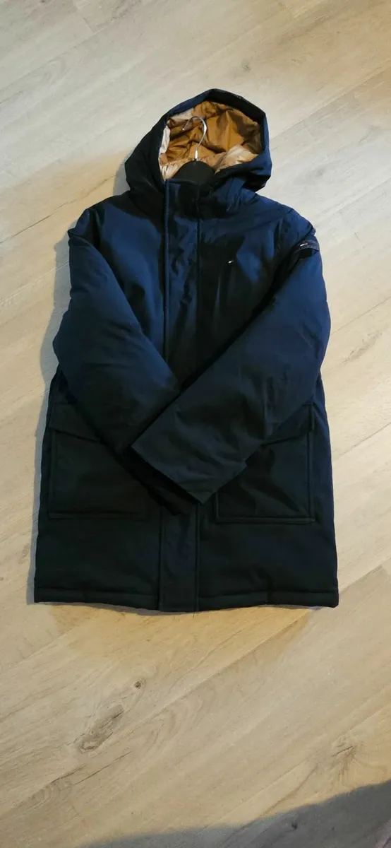Tommy Hilfiger coat 12 yrs - Image 1