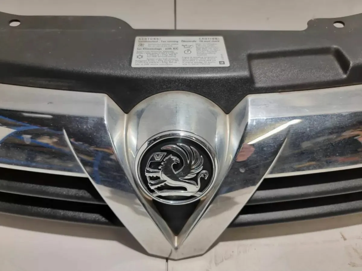 Vauxhall Astra 2004-2009 Parts - Image 3