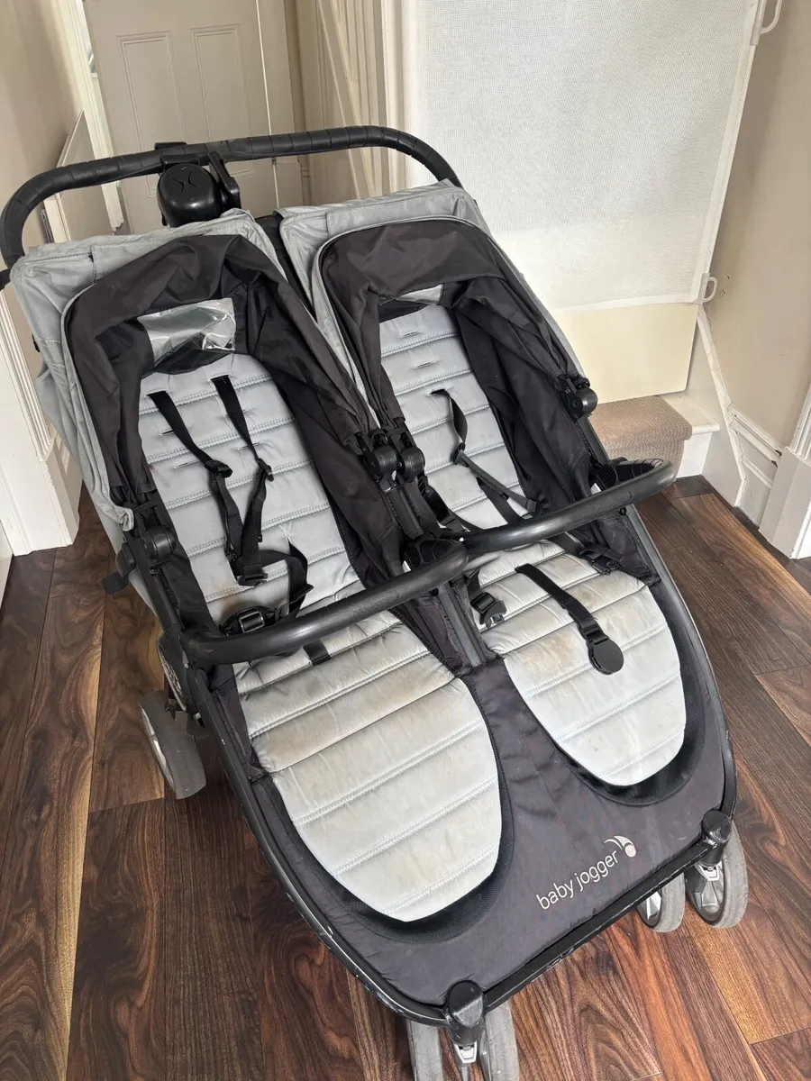 Baby jogger city mini double buggy - Image 2