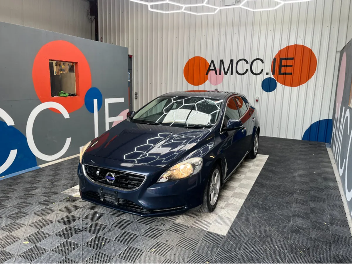 Volvo V40 €11950! 2014 VOLVO V40 AUTOMATIC 1.6L PE - Image 3
