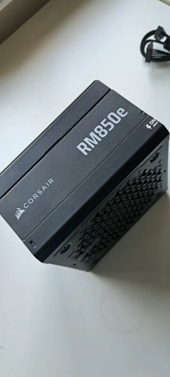 Sapphire RX 9070 Nitro+ 16GB + Corsair RM850e PSU - Image 2