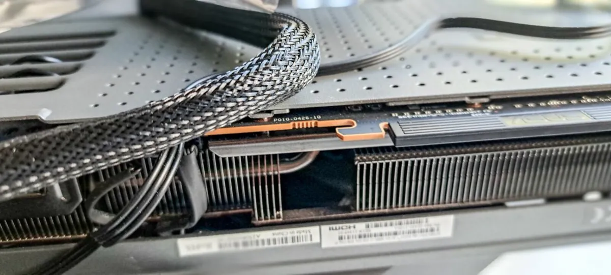 Sapphire RX 9070 Nitro+ 16GB + Corsair RM850e PSU - Image 1
