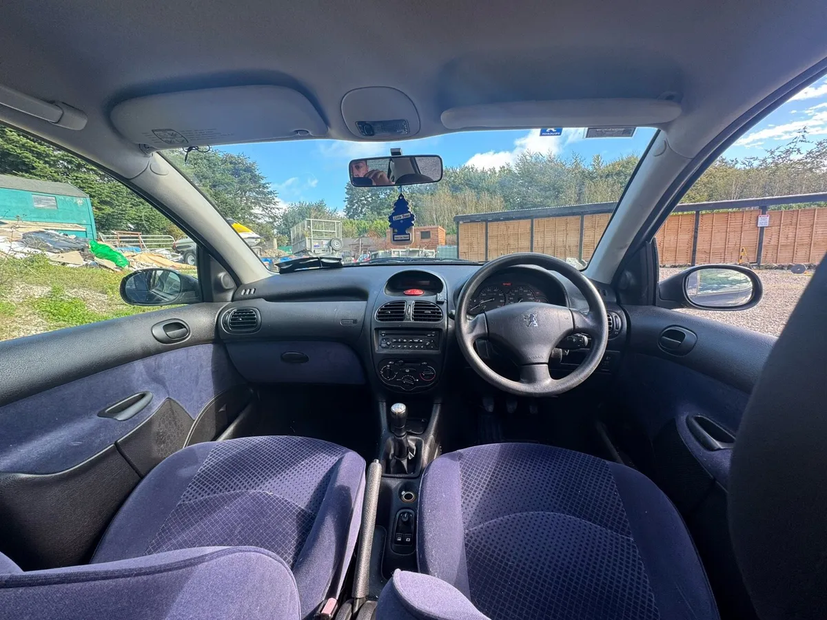Peugeot 206 - Image 2