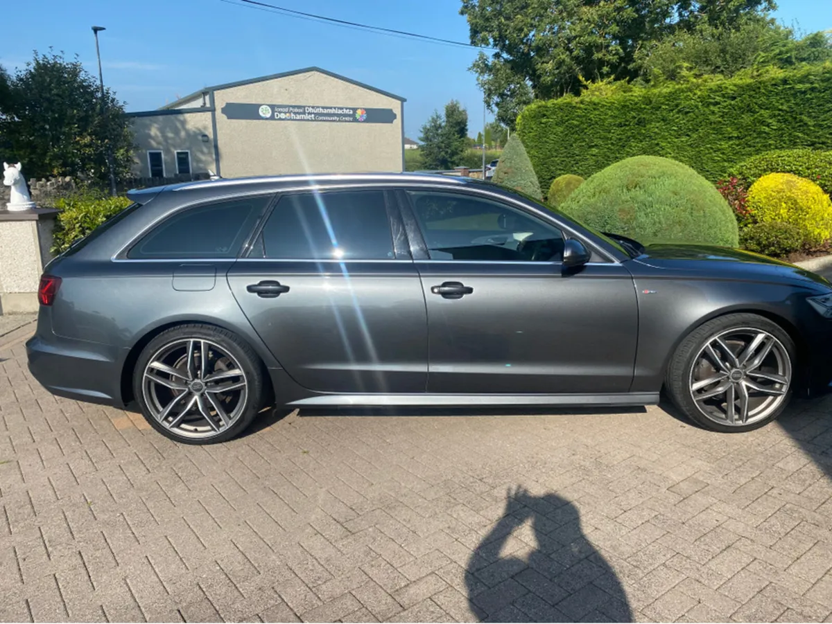 Audi A6 S-Line Ultra Avant - Image 1