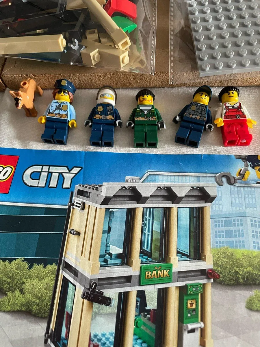 Lego city bank - Image 2