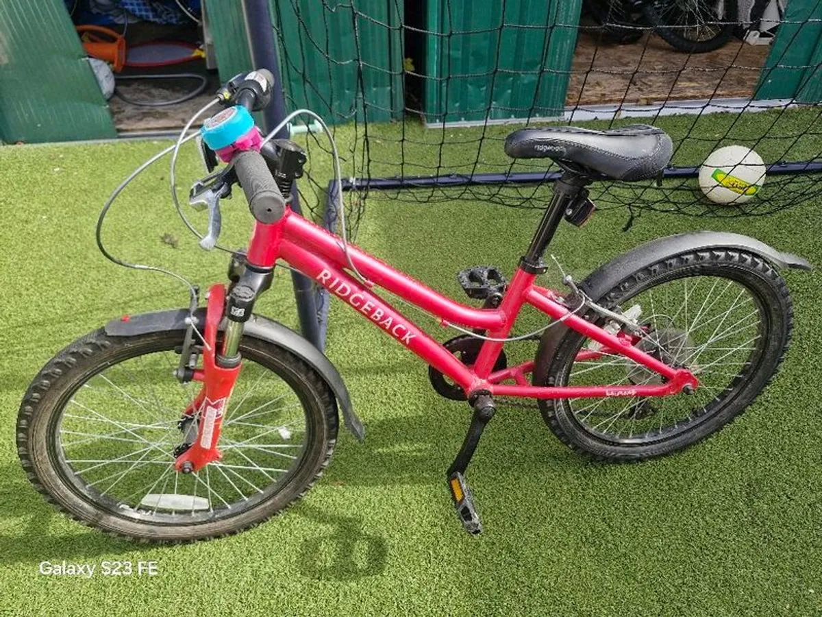Kids Bike bike in Excellent Condition - Image 1