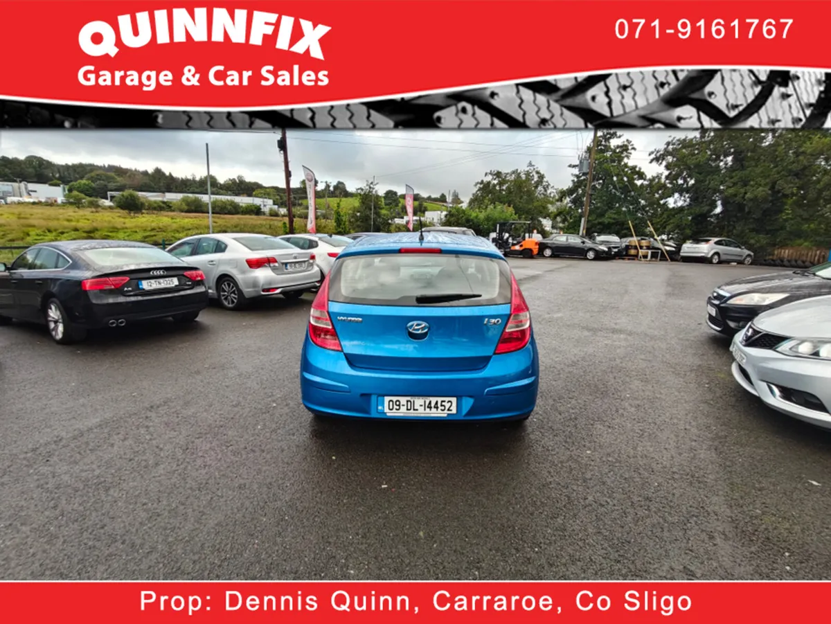 Hyundai i30 COMFORT 5DR - Image 3
