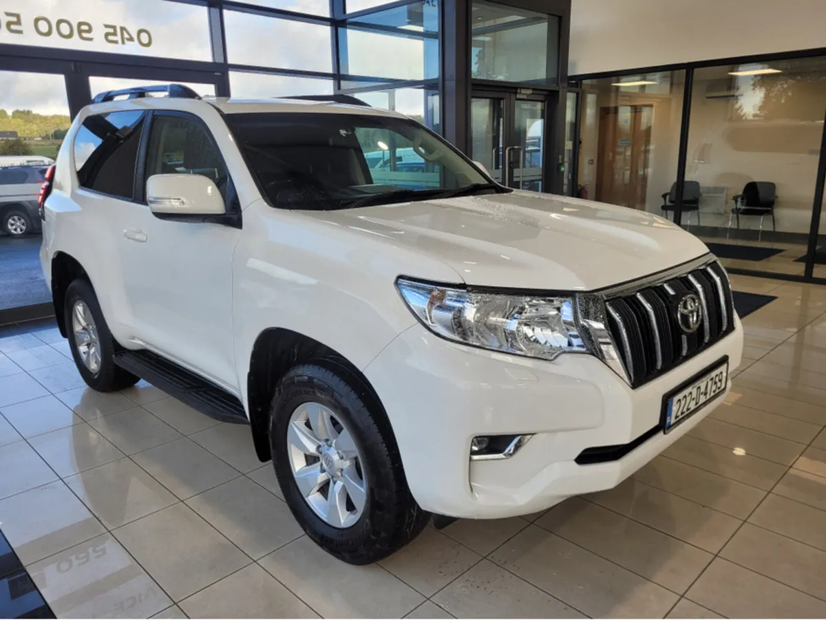Toyota Land Cruiser SWB  AUTO 2DR - Image 2