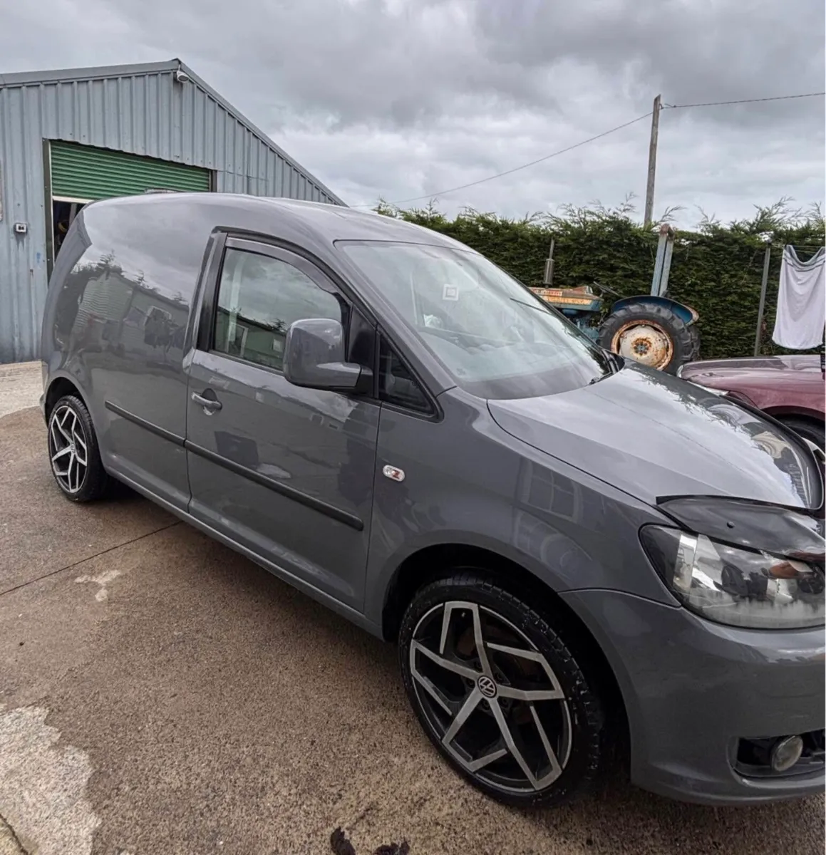 VW Caddy - Image 2