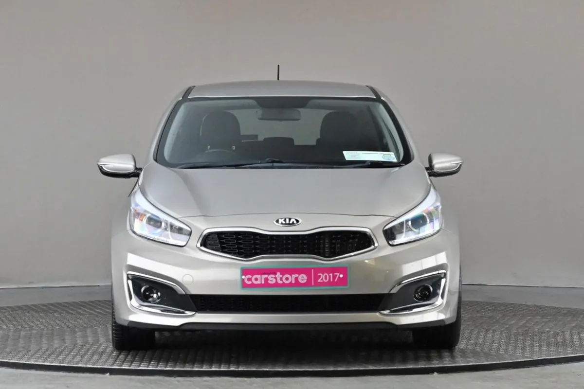 Kia Ceed 1.6 EX Diesel 6spd  Park Sensors - Image 2