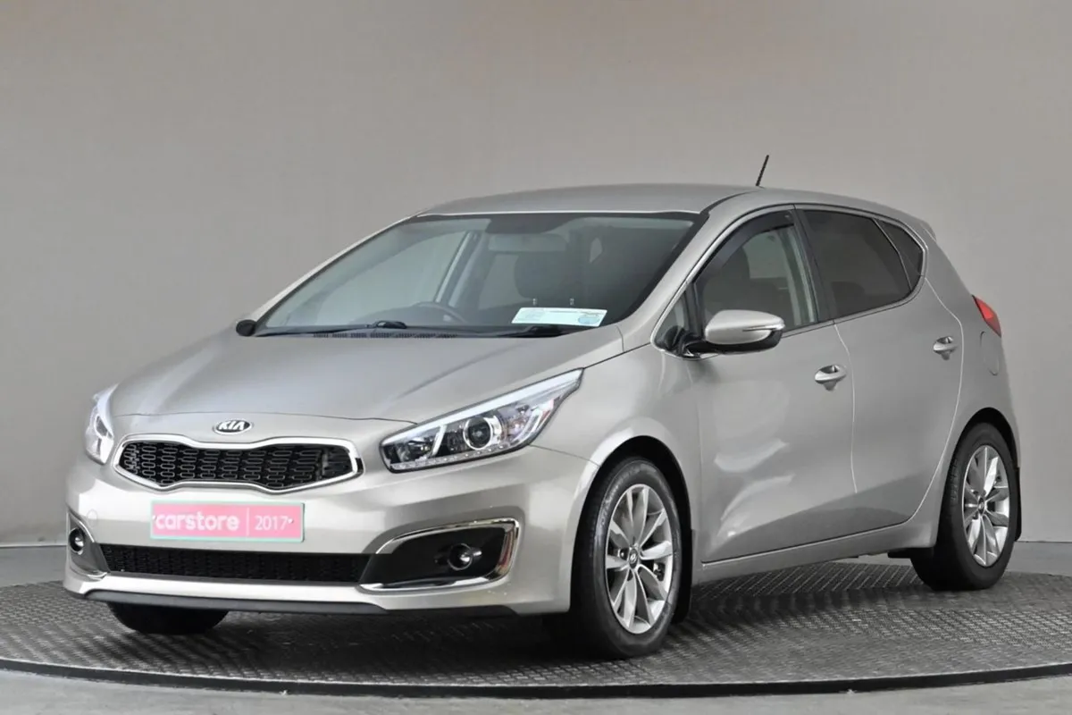 Kia Ceed 1.6 EX Diesel 6spd  Park Sensors - Image 3