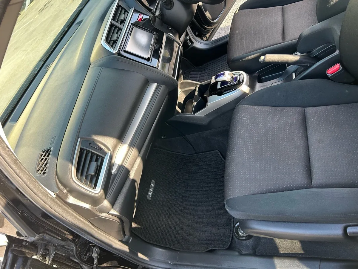 HONDA FIT - Image 4
