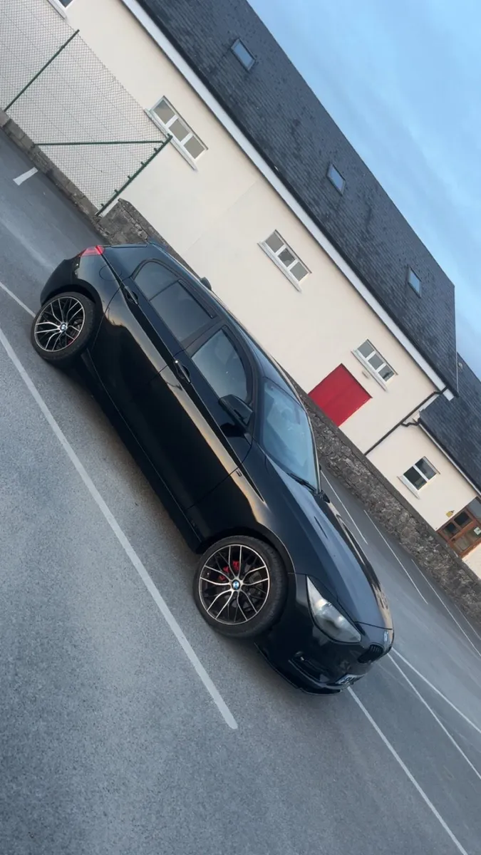 BMW 1 Series - Image 1