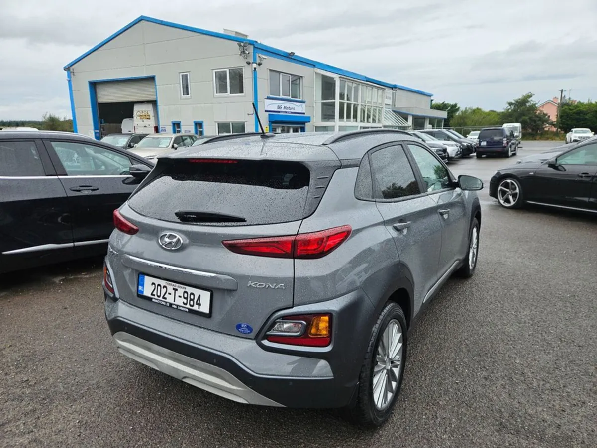 Hyundai KONA Kauai Executive 5DR - Image 4