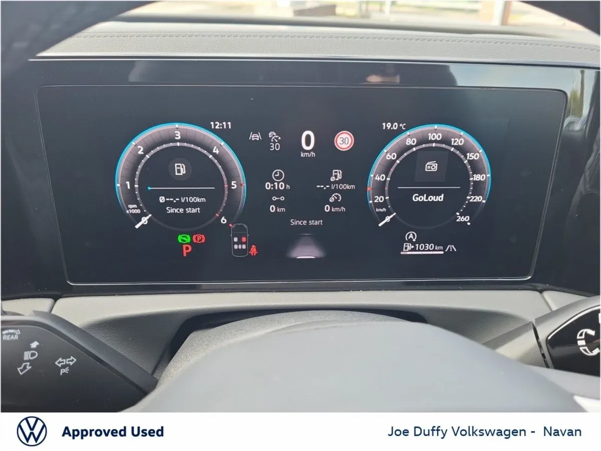 Volkswagen Tiguan R-line75 2.0tdi 150HP Auto Avai - Image 3