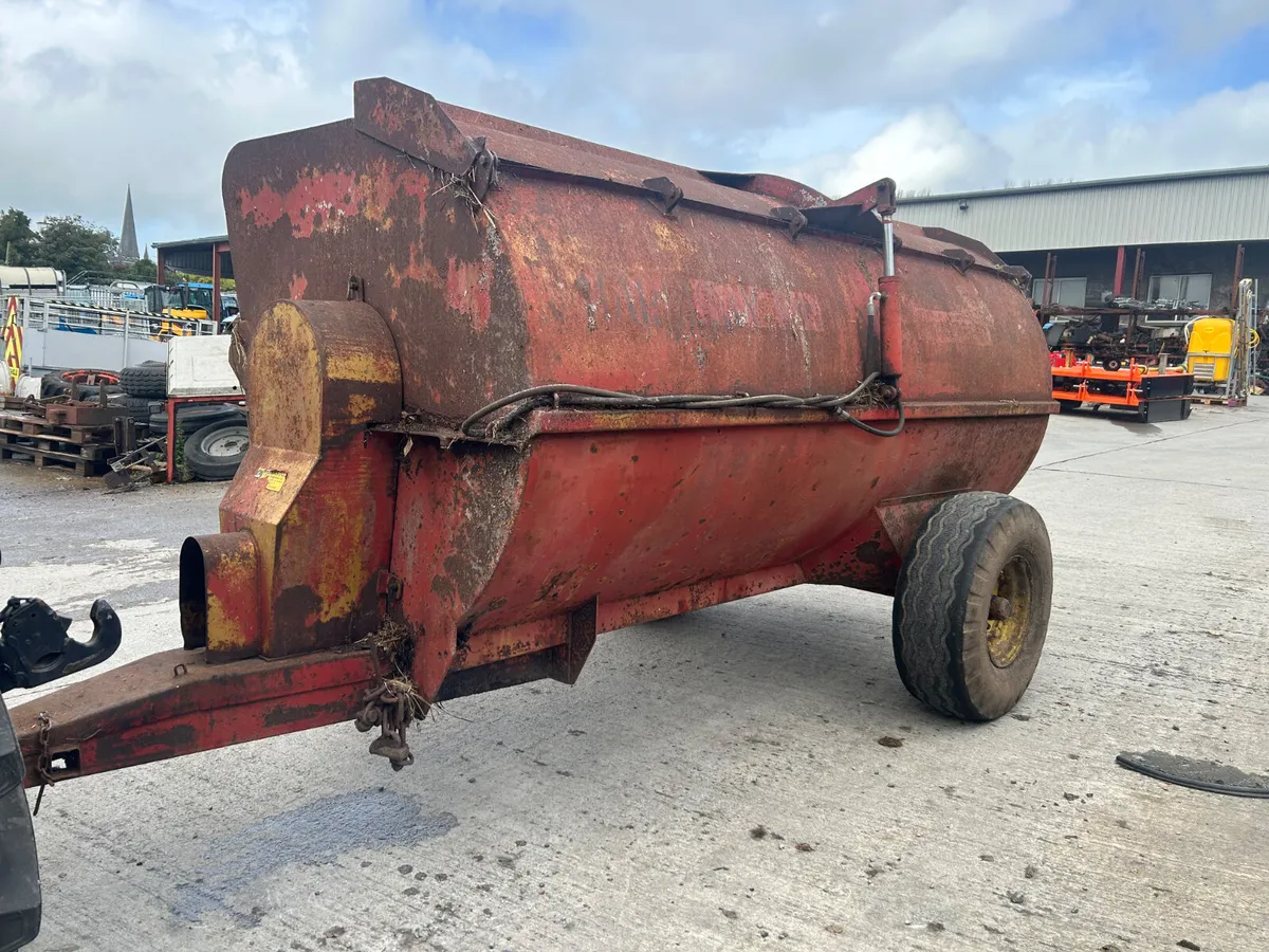 Marshall 6Cub Muckspreader - Image 1