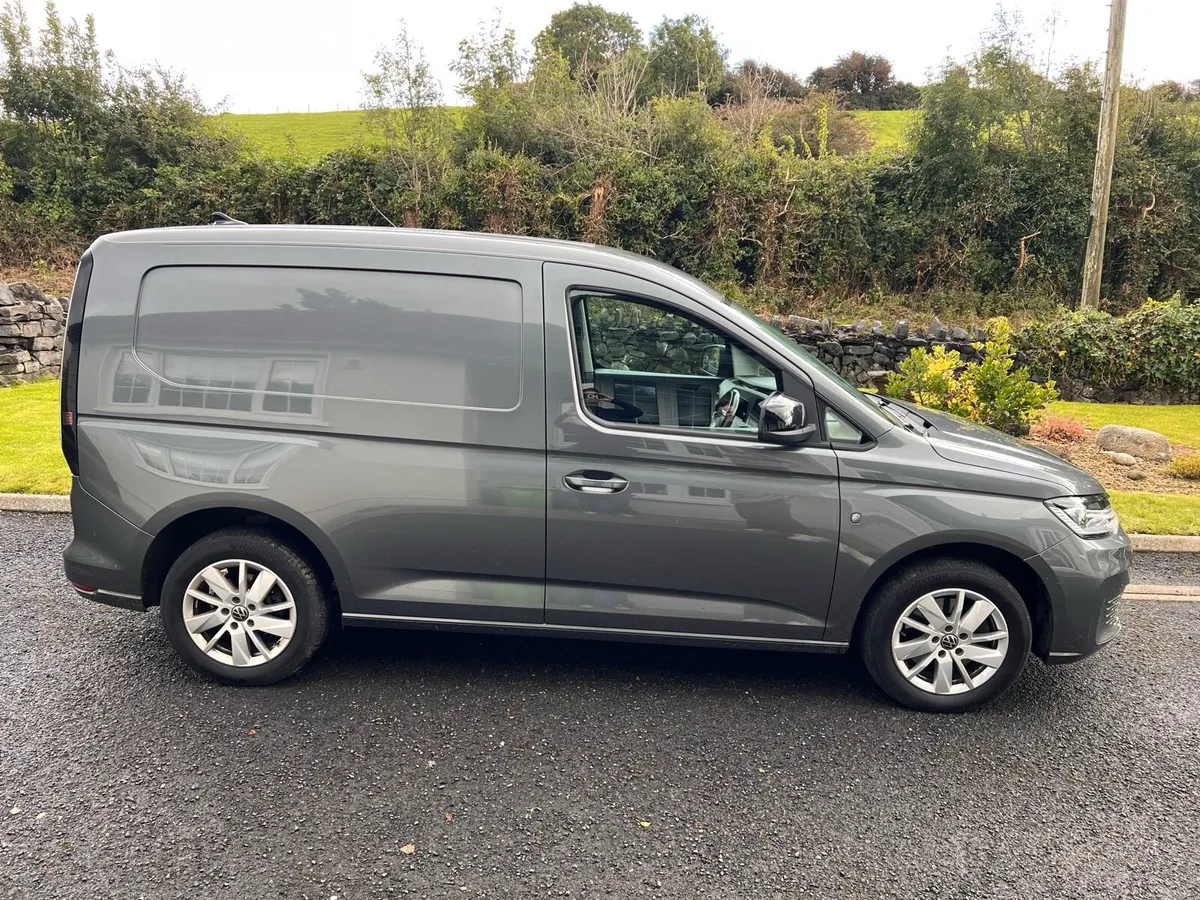 221 VW Caddy 122hp 2.0 Diesel - Image 2