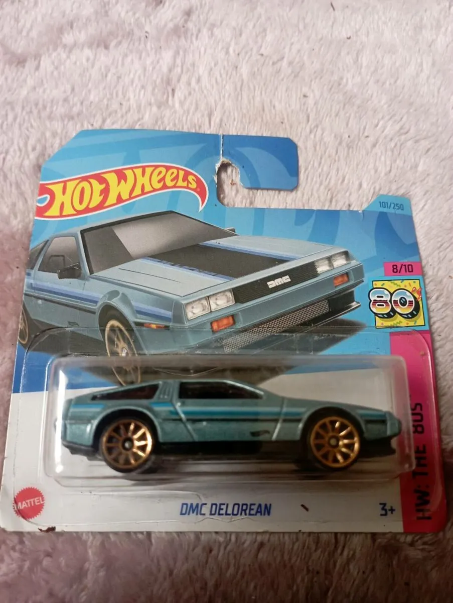 HOT WHEELS DIE-CAST MODEL CARS DMC DELOREAN X2. - Image 4