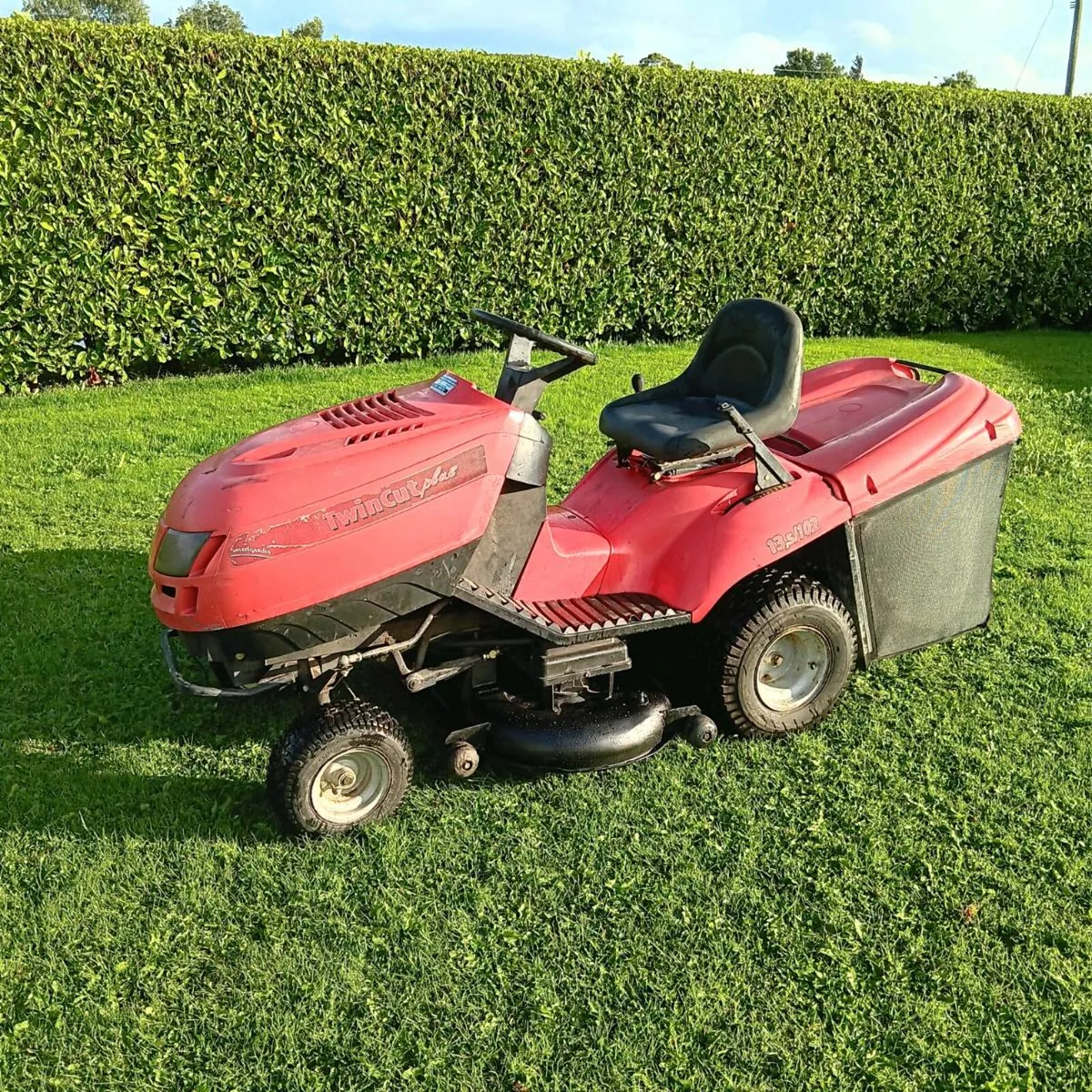 Castlegarden Briggs engine all good - Image 1
