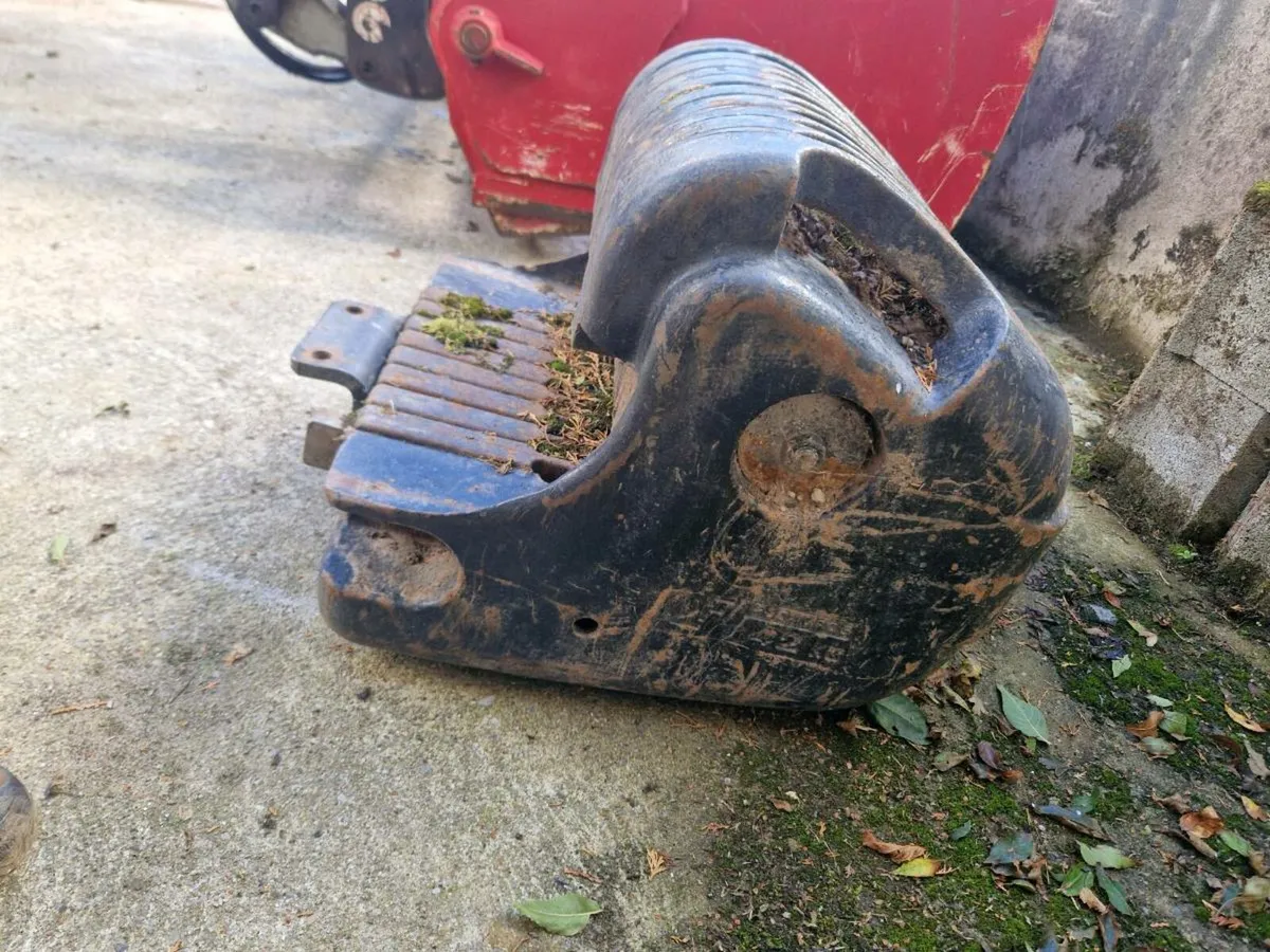 Landini weight block - Image 3