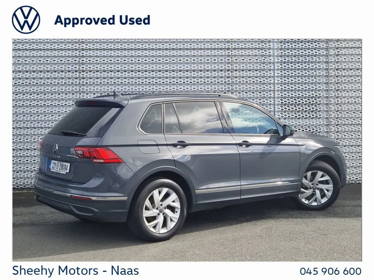 Volkswagen Tiguan Life 2.0tdi Commercial - Image 2