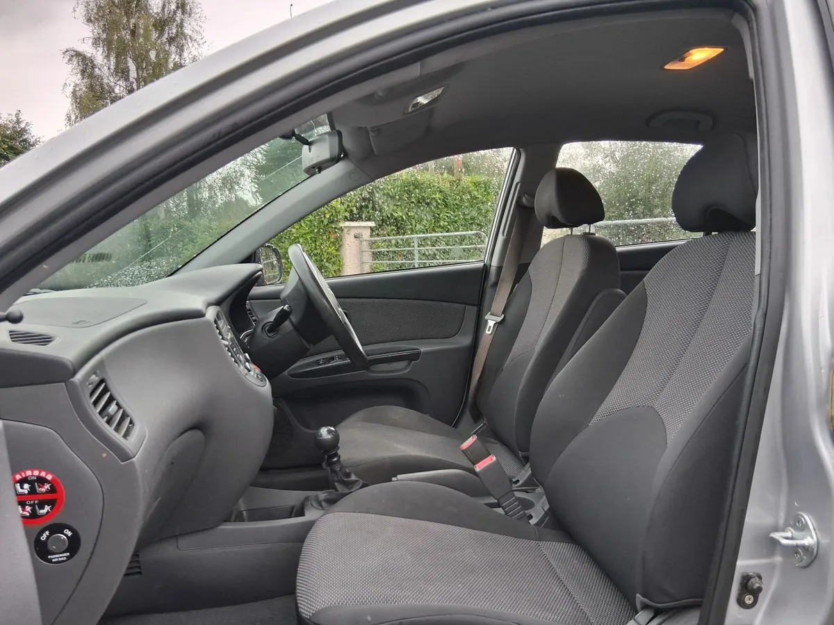 Kia Rio 2010 new nct  full service history - Image 3