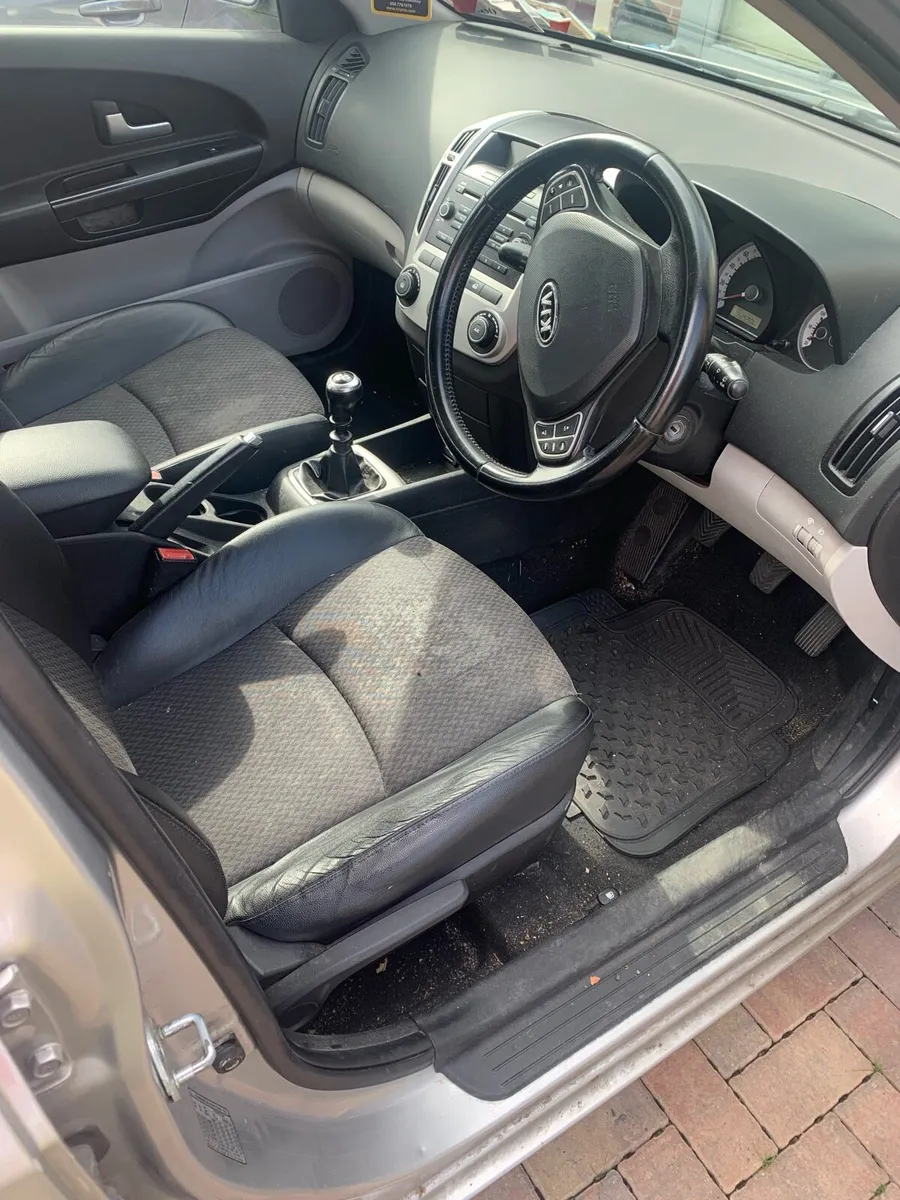 Kia Ceed CRDI 1.6 Diesel (needs NCT pls read des) - Image 4