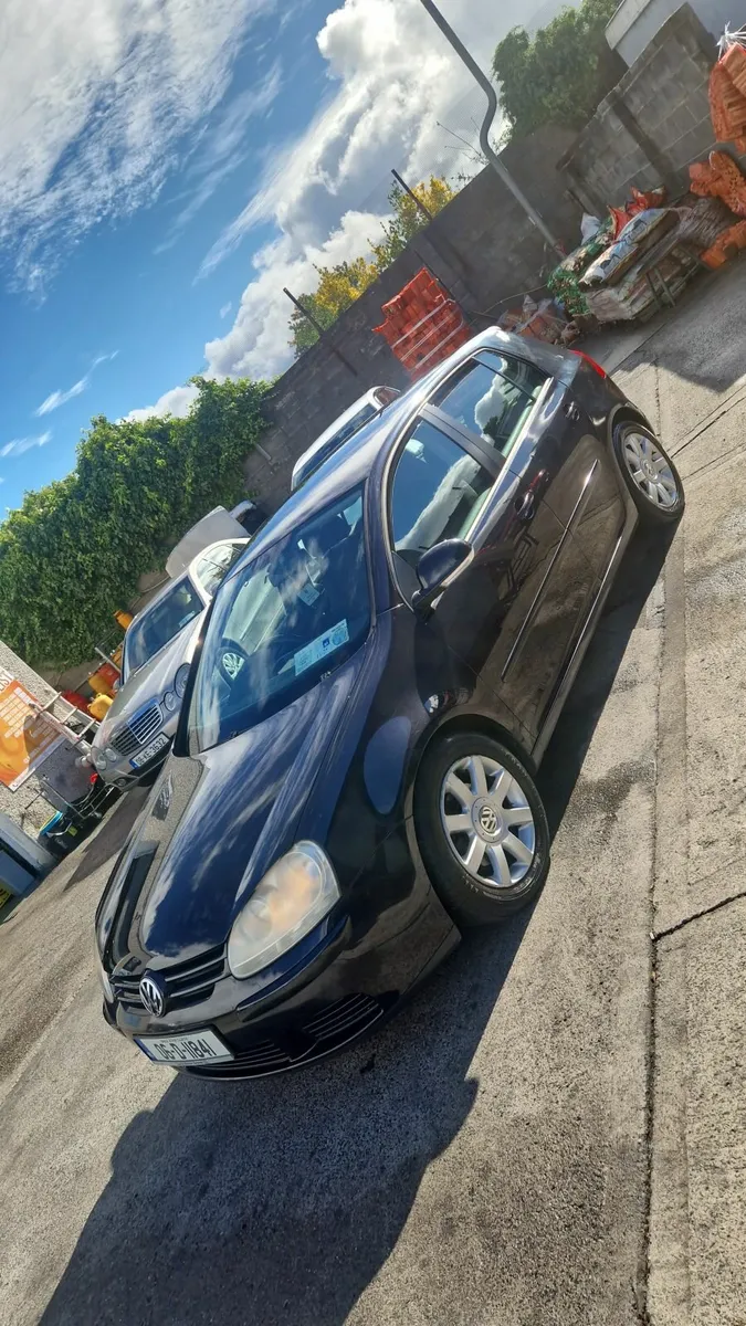 VOLKSWAGEN GOLF 2006 1.4 PETROL NCT & TAXED - Image 1
