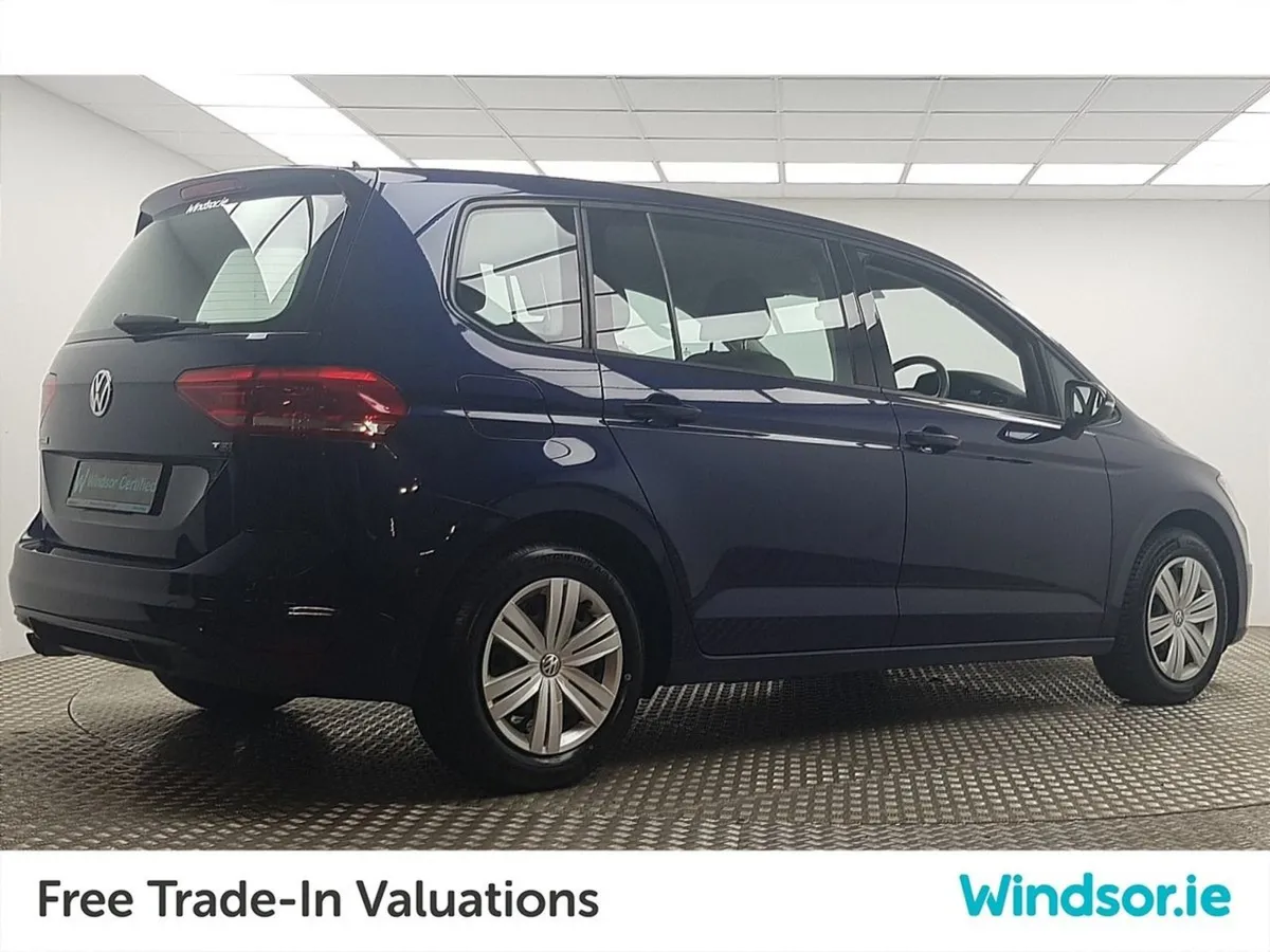 Volkswagen Touran 1.4 TSI Comfortline DSG 7 Seat - Image 3