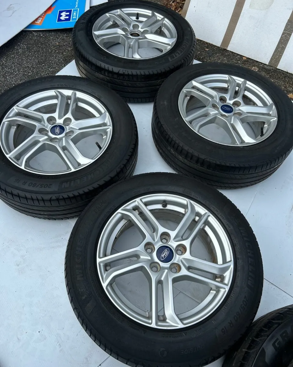 Bundle Selection of Alloys & wheels - Image 3