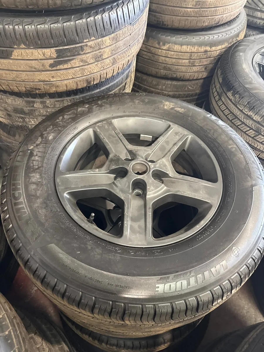 18” Grey Defender Wheels - Image 1
