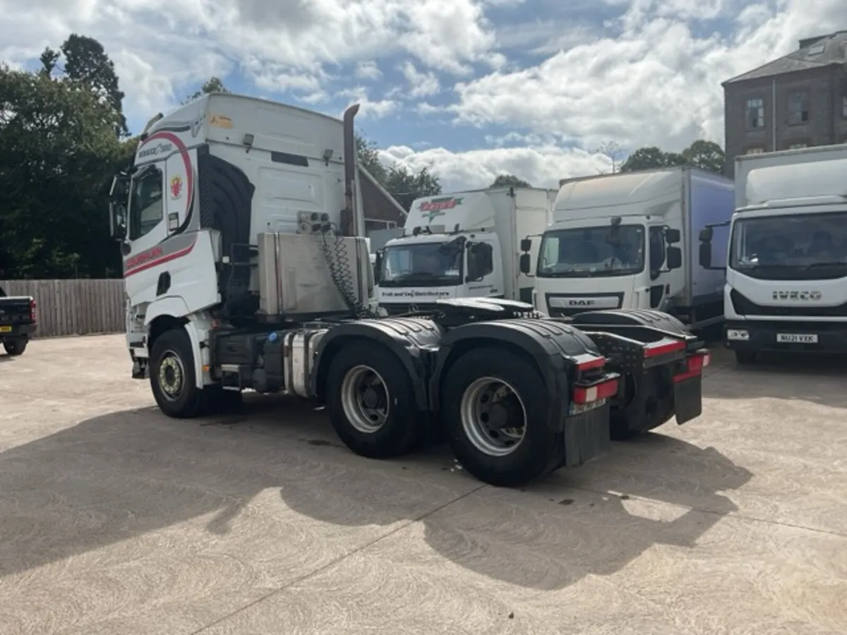 2014 Renault C520 6x4 Double Drive - Image 4