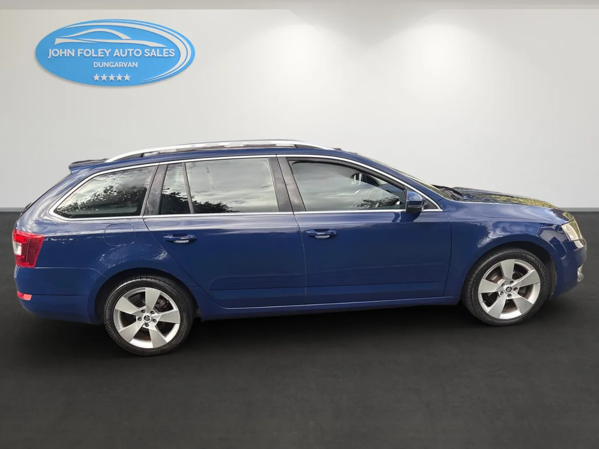 161 -Skoda -Octavia -1.6 -Diesel Estate car - Image 2
