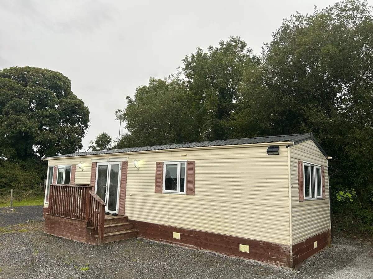 Senator mobile home - Image 1