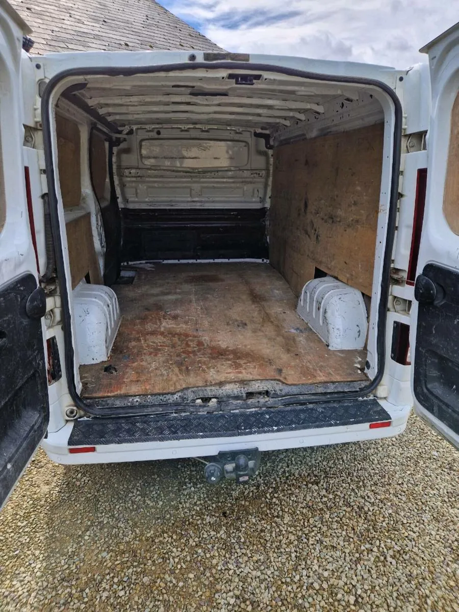 Opel vivaro bi turbo sport - Image 4