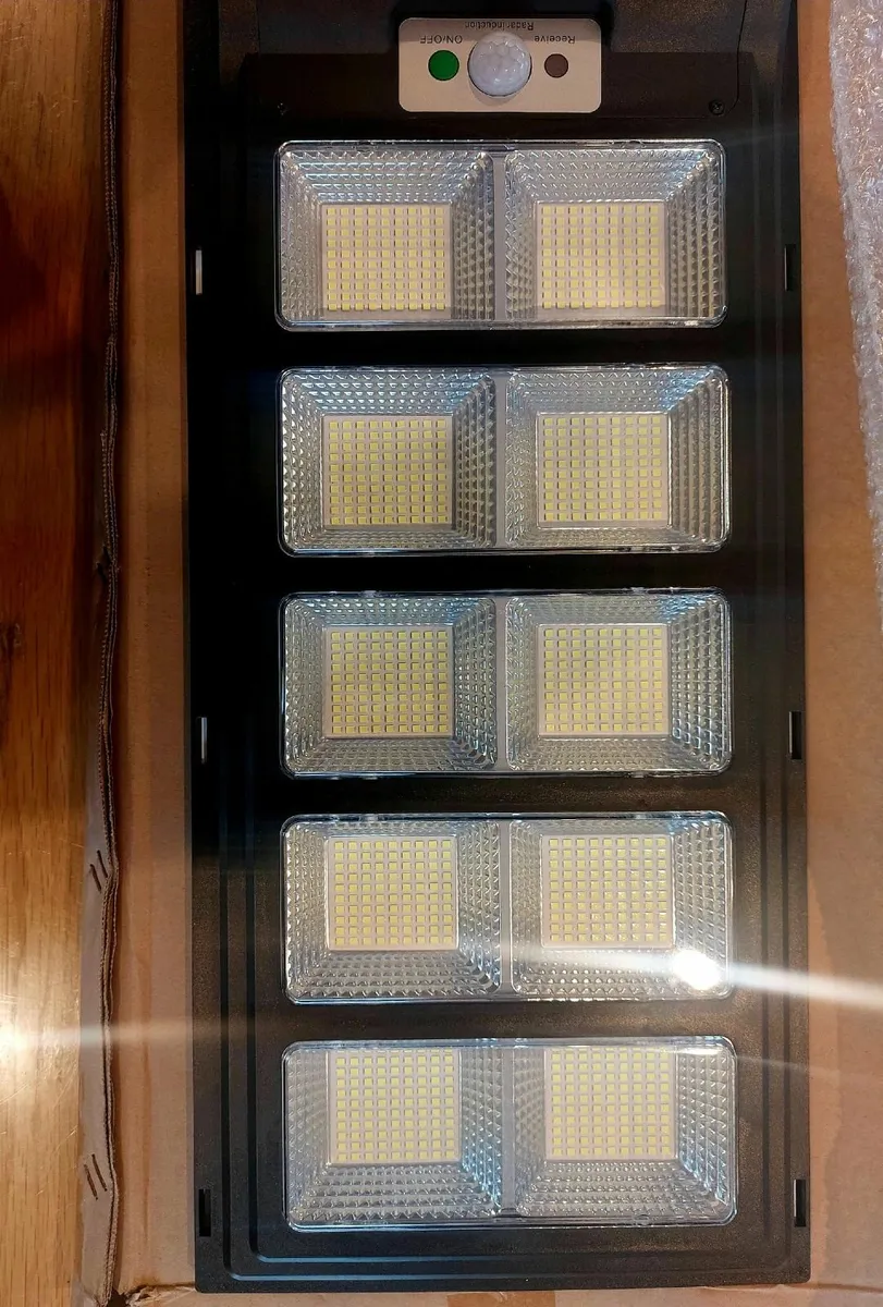 500 W LED Solar Street Light ..Free Delivery - Image 2