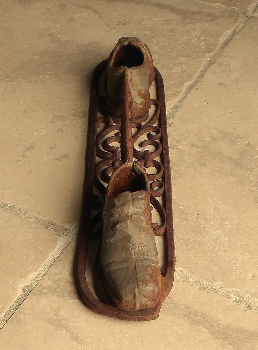Large Vintage Cast Iron Boot Scraper - Image 2