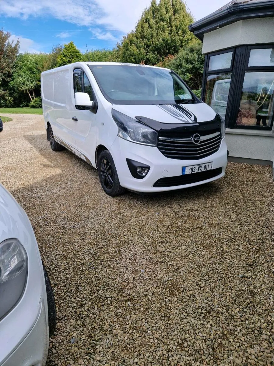 Opel vivaro bi turbo sport - Image 1
