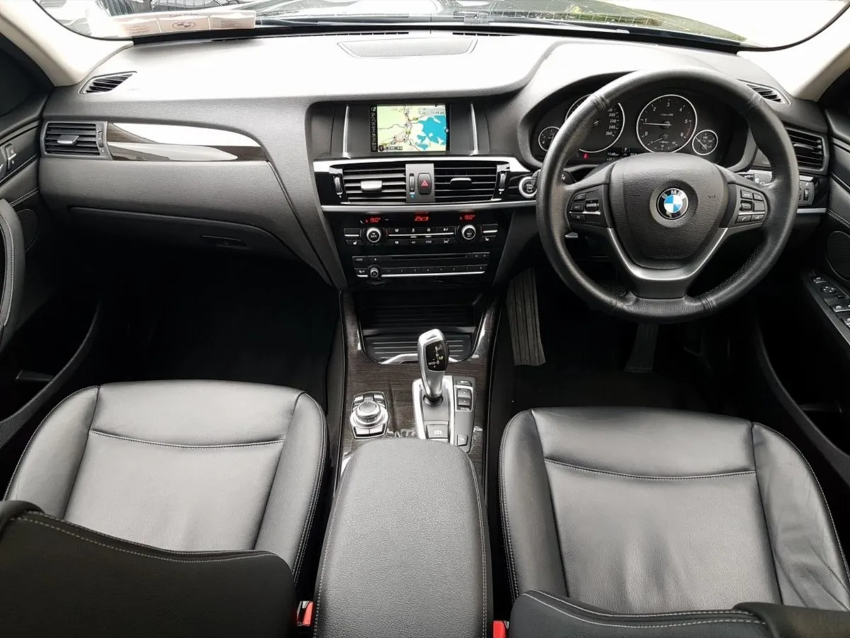 BMW X3 Sdrive18d SE - Image 4