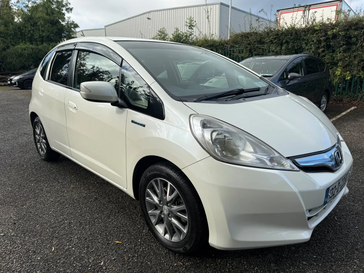 Honda Fit 2013 hi spec! - Image 1